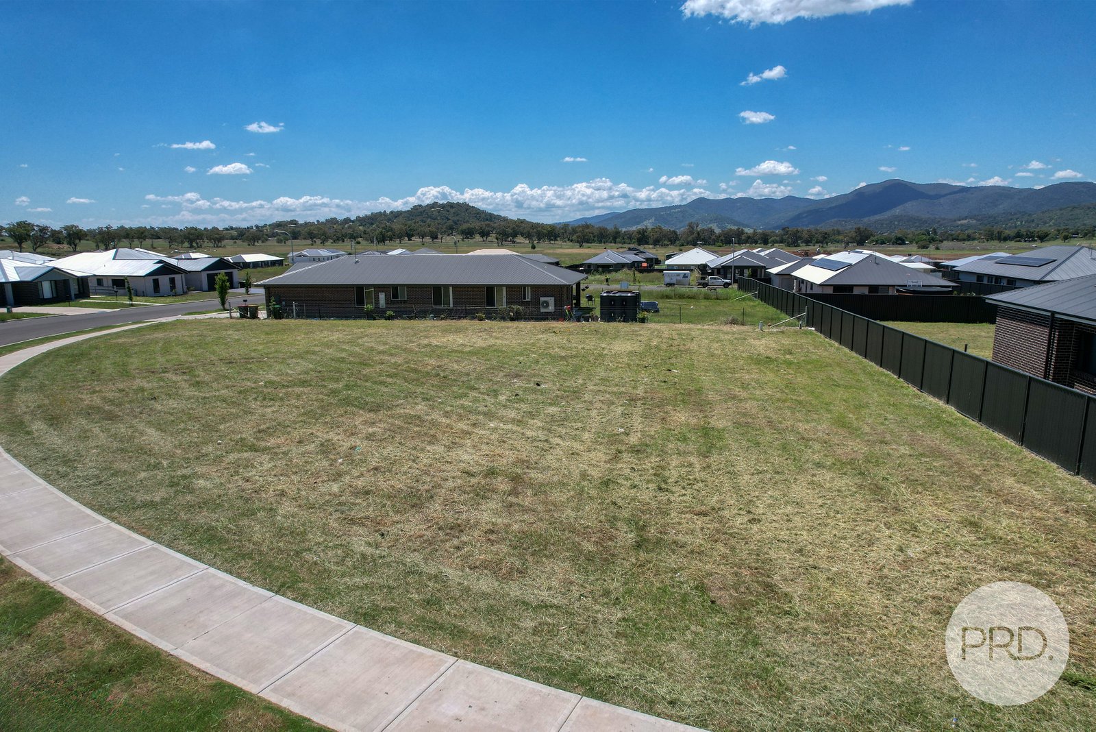 12 Peppercress Court TAMWORTH 3