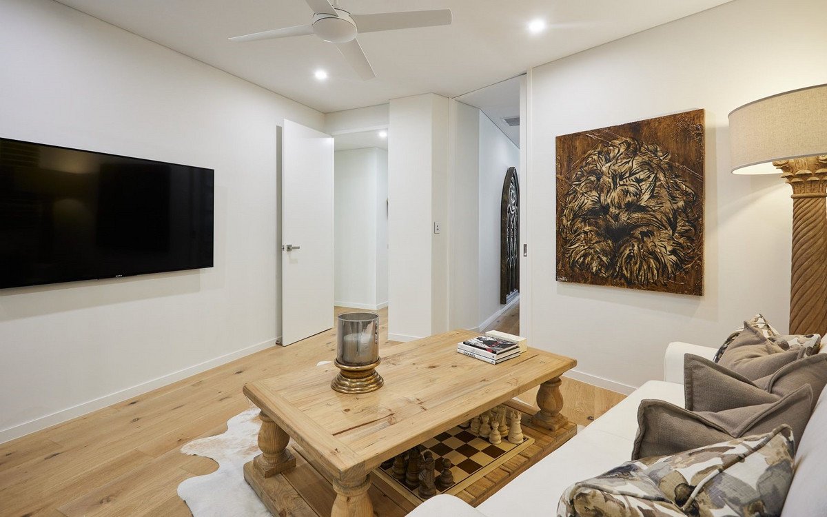 1/2 Petrel Street Mermaid Beach 21