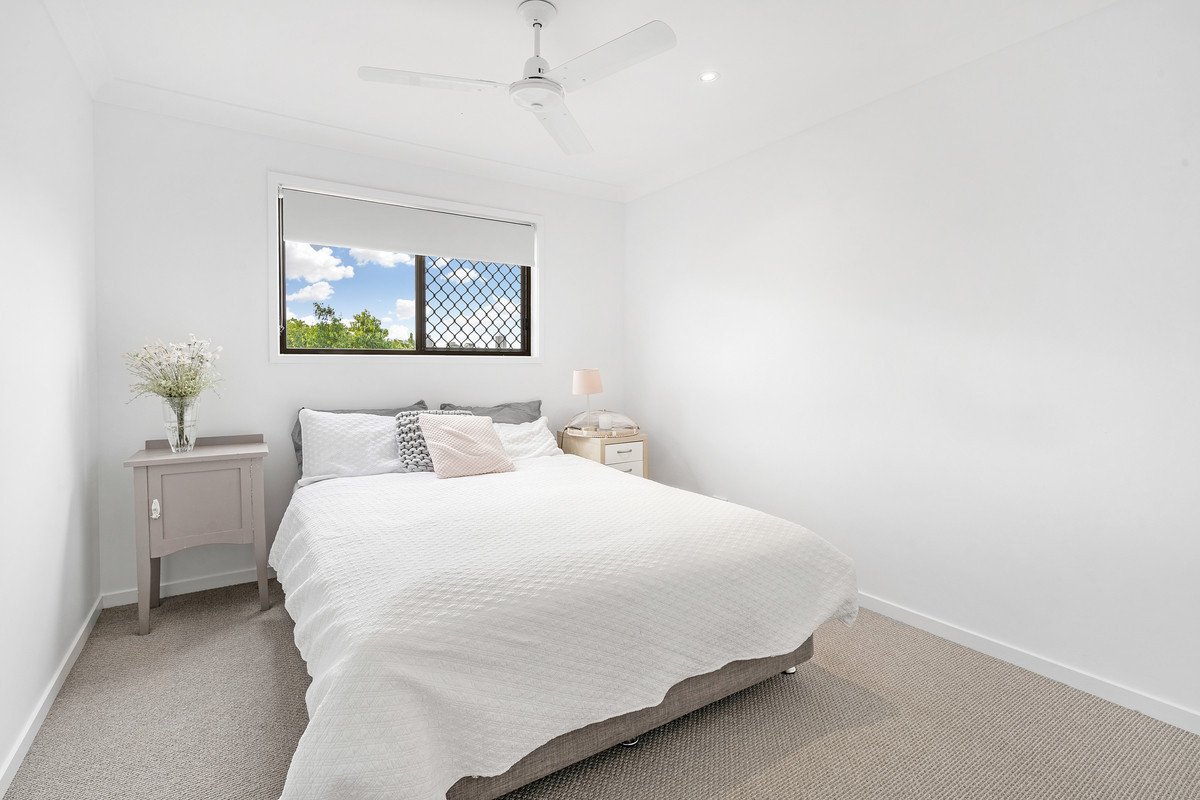 1/2 Pheasant Court Miami 7