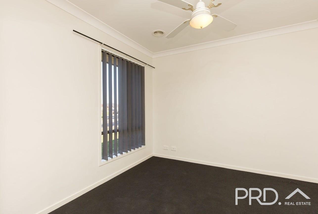 12 Philippa Crescent MILDURA 9