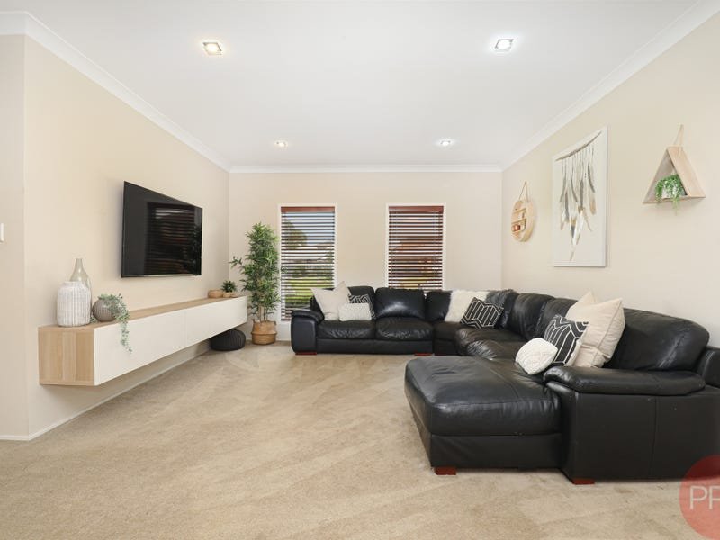 12 Pinnacle Close BOLWARRA HEIGHTS 11