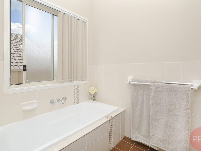 12 Pinnacle Close BOLWARRA HEIGHTS 20