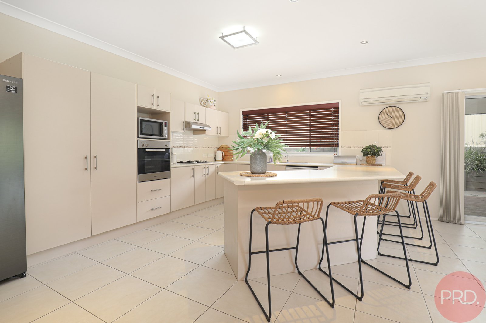 12 Pinnacle Close BOLWARRA HEIGHTS 5