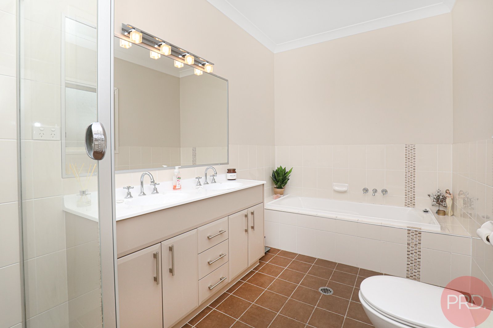 12 Pinnacle Close BOLWARRA HEIGHTS 15