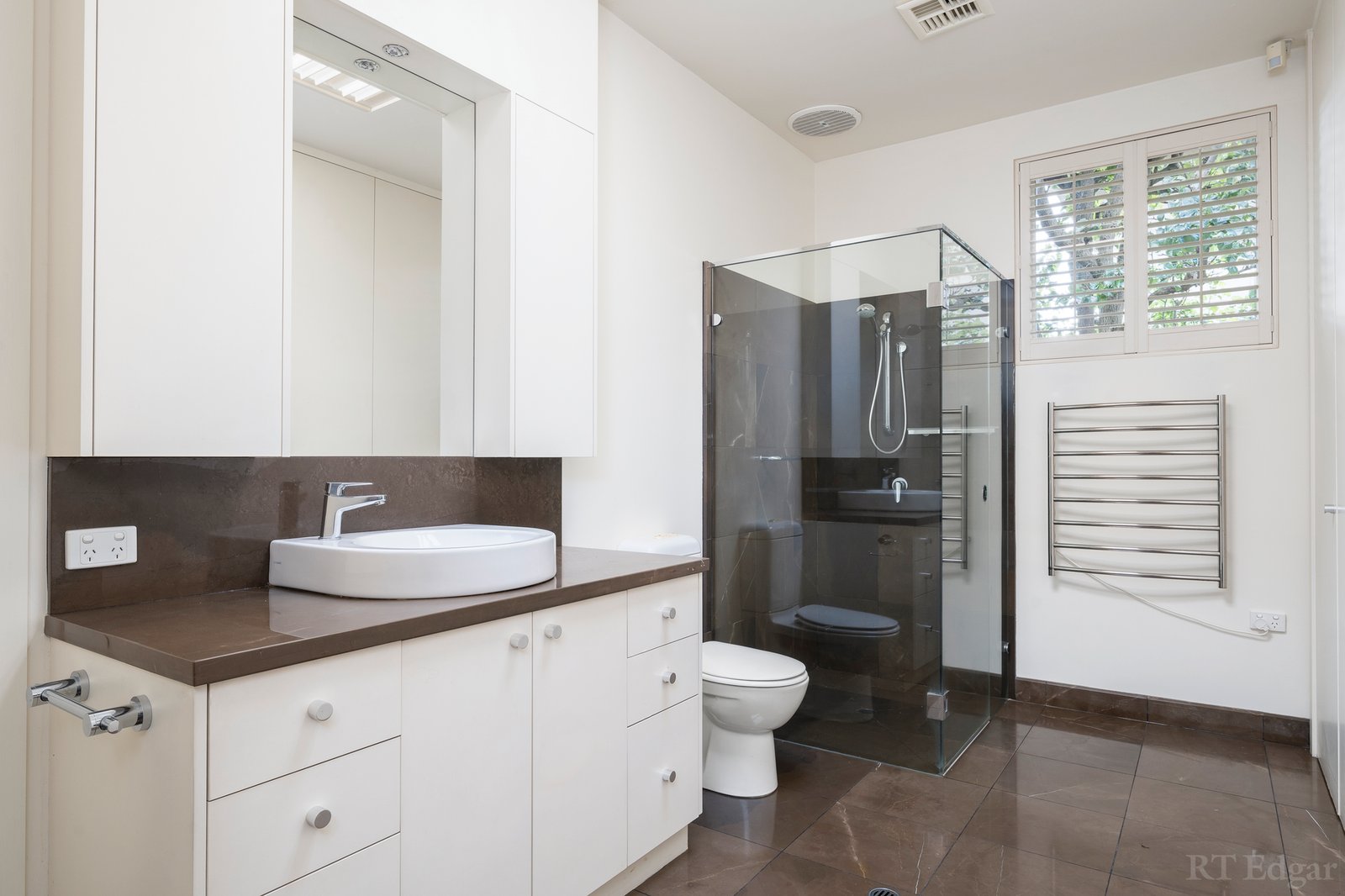 Real Estate and Property in 12 Power Avenue, Toorak, VIC