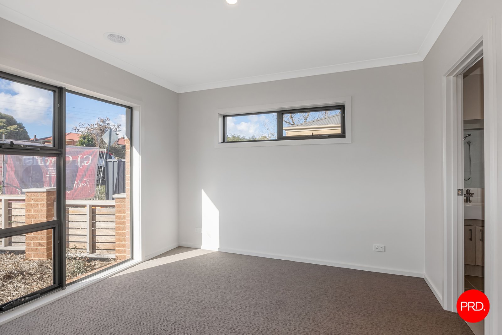 1/2 Prendergast Street CASTLEMAINE 4
