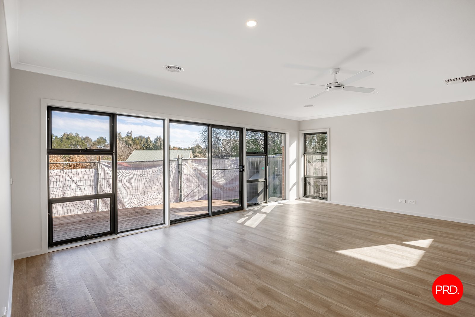 1/2 Prendergast Street CASTLEMAINE 10