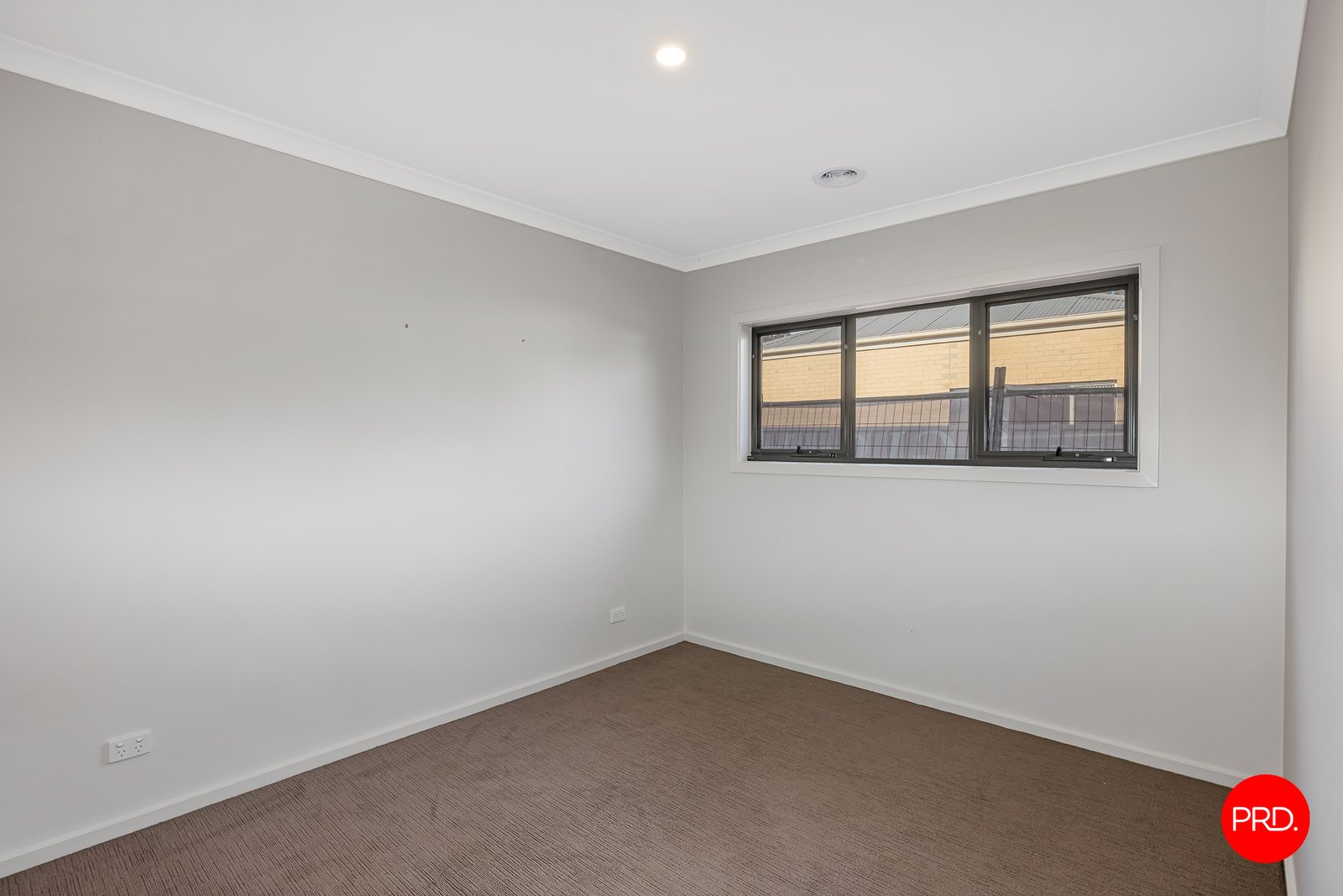 1/2 Prendergast Street CASTLEMAINE 12