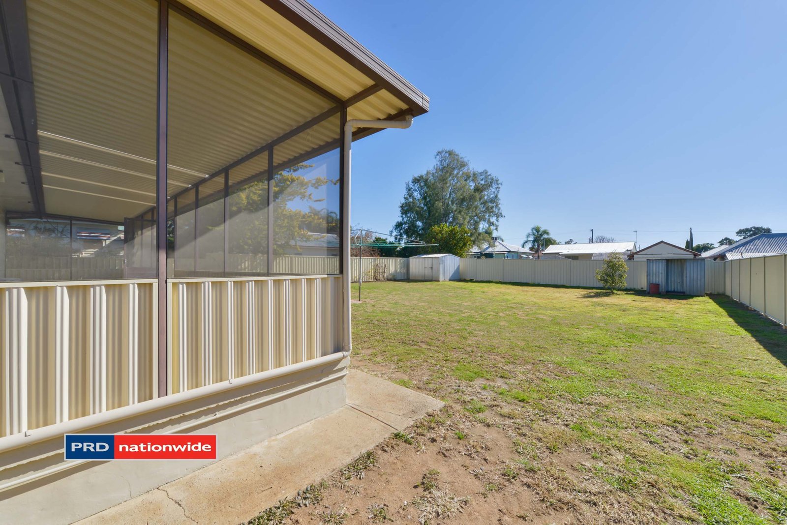 12 Preston Avenue TAMWORTH 23