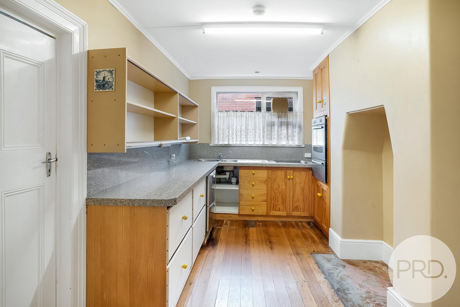 12 Quayle Street SANDY BAY 3
