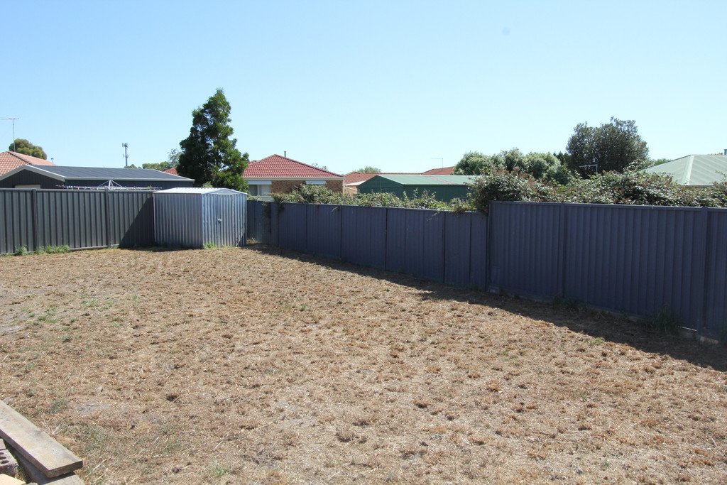 12 Rachel Court SEBASTOPOL 10