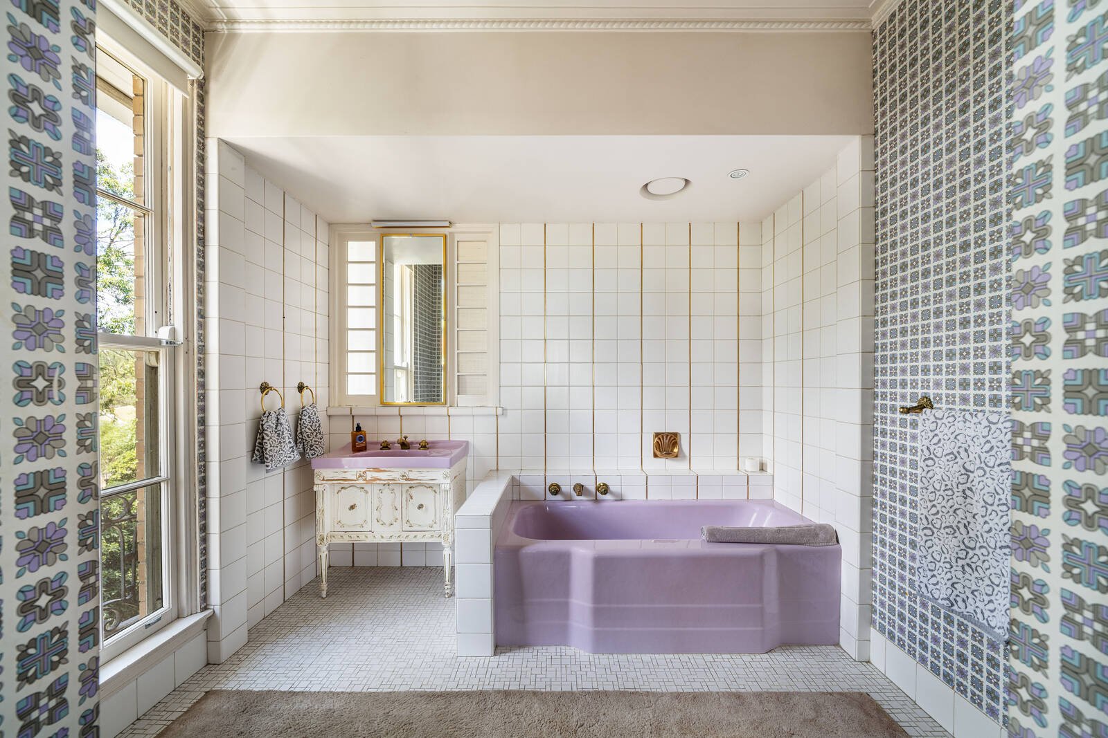 Real Estate and Property in 12 Raheen Drive, Kew, VIC