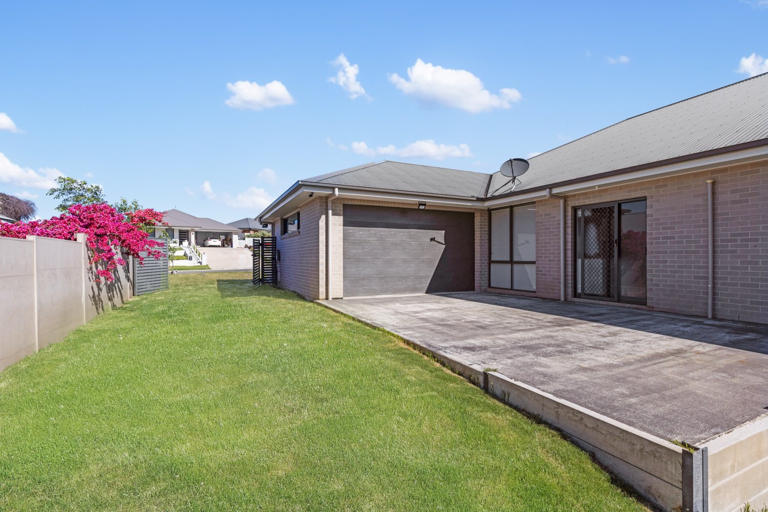 12 Rampling Avenue NORTH ROTHBURY 3