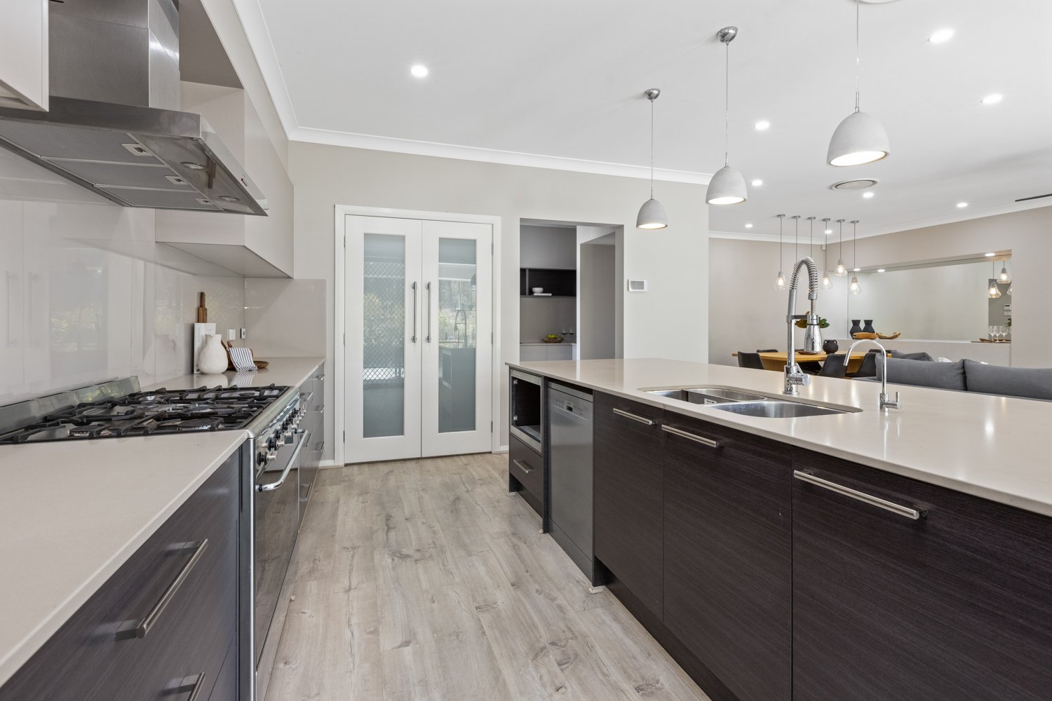 12 Rampling Avenue NORTH ROTHBURY 9