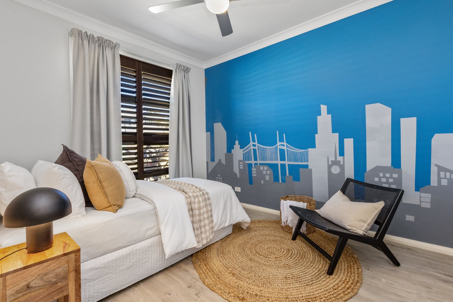 12 Rampling Avenue NORTH ROTHBURY 17