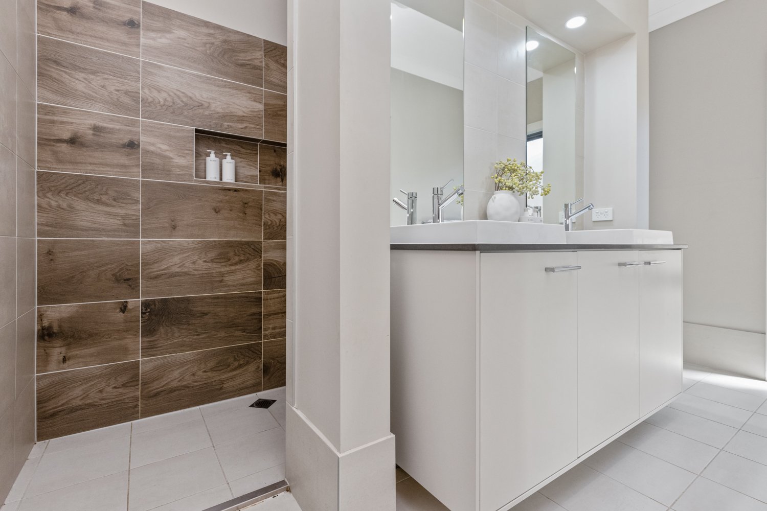 12 Rampling Avenue NORTH ROTHBURY 22