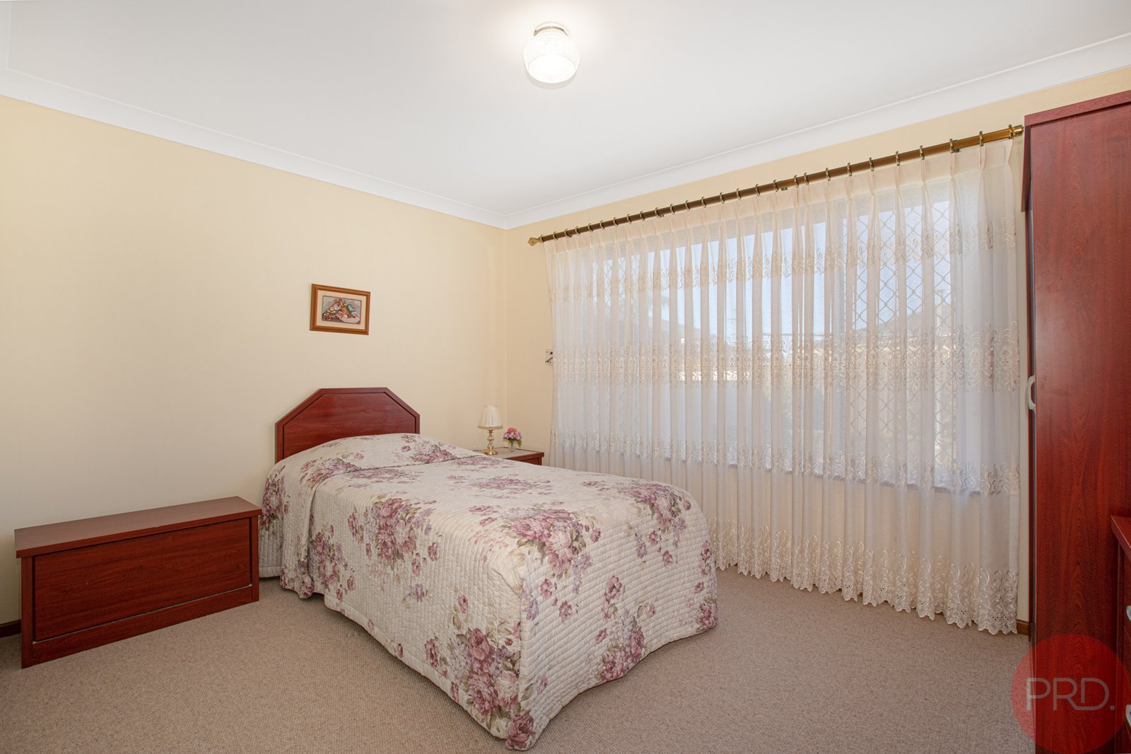 12 Rathluba Crescent EAST MAITLAND 9