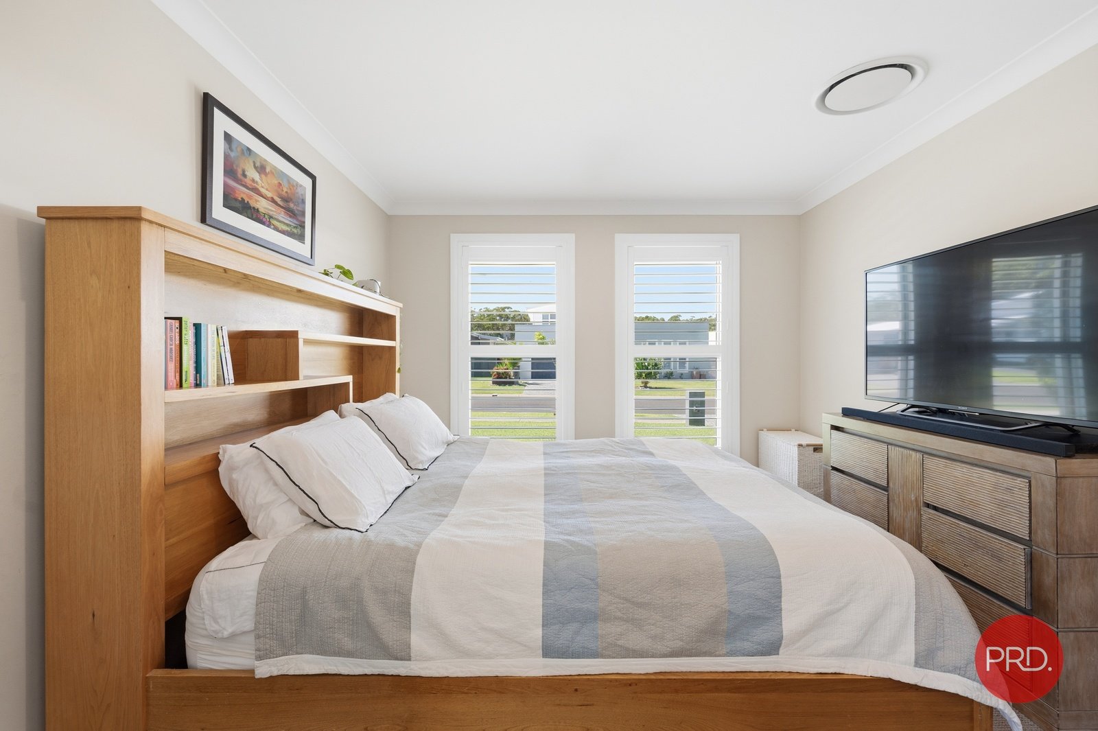 12 Red Gum Circuit SAPPHIRE BEACH 11