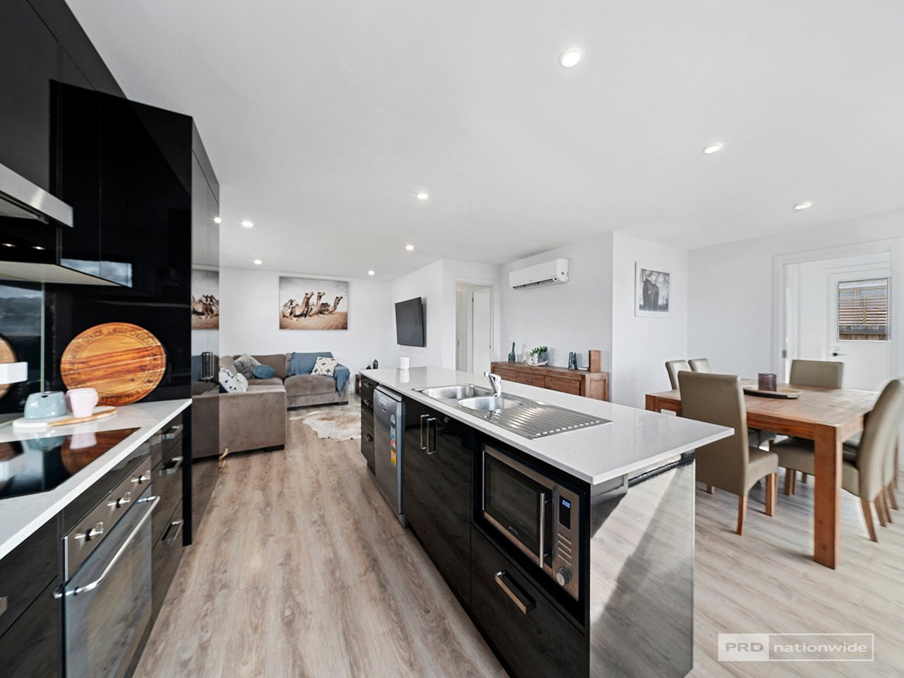 12 Reeve Street CAMPANIA 6