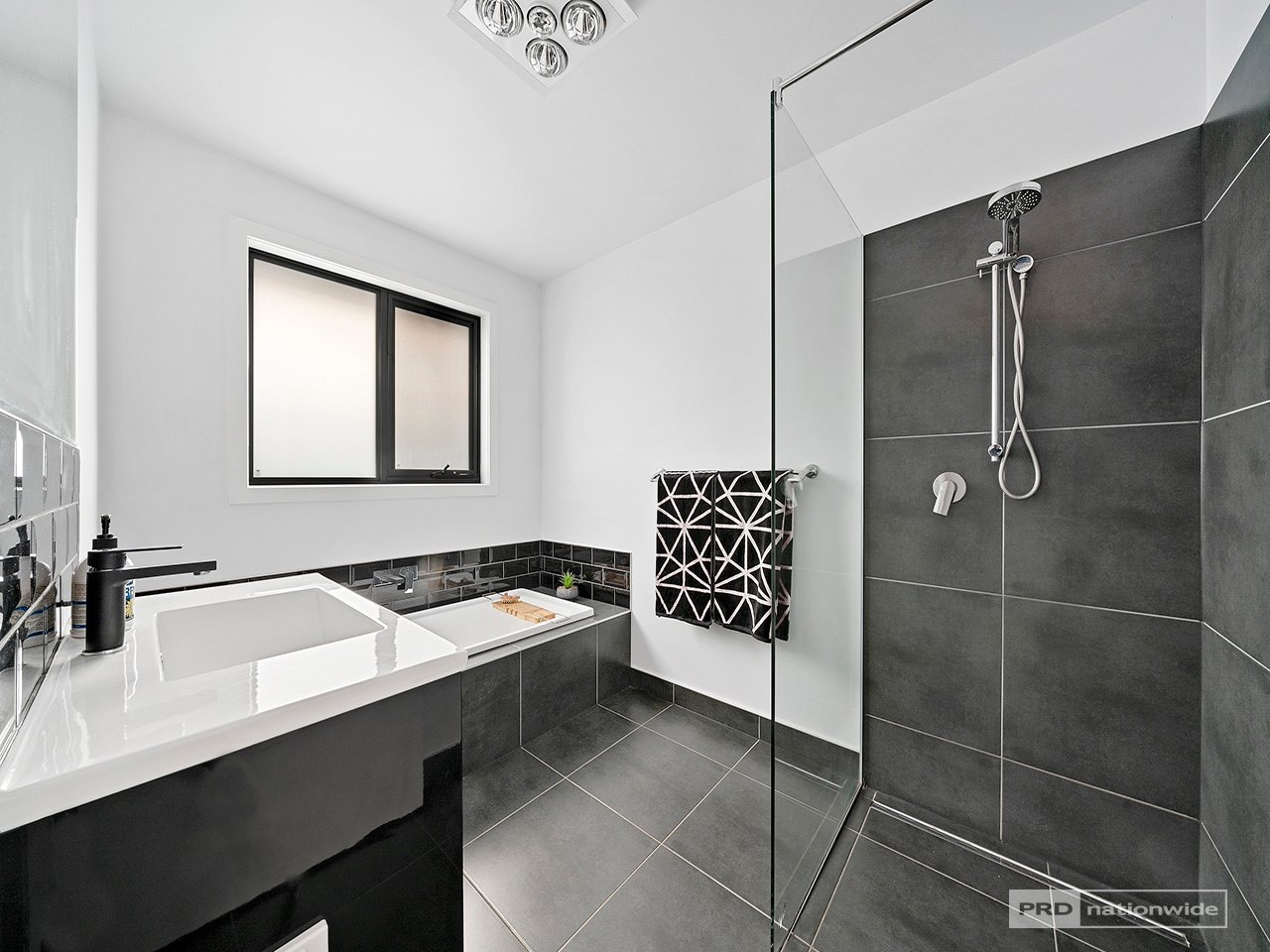 12 Reeve Street CAMPANIA 8