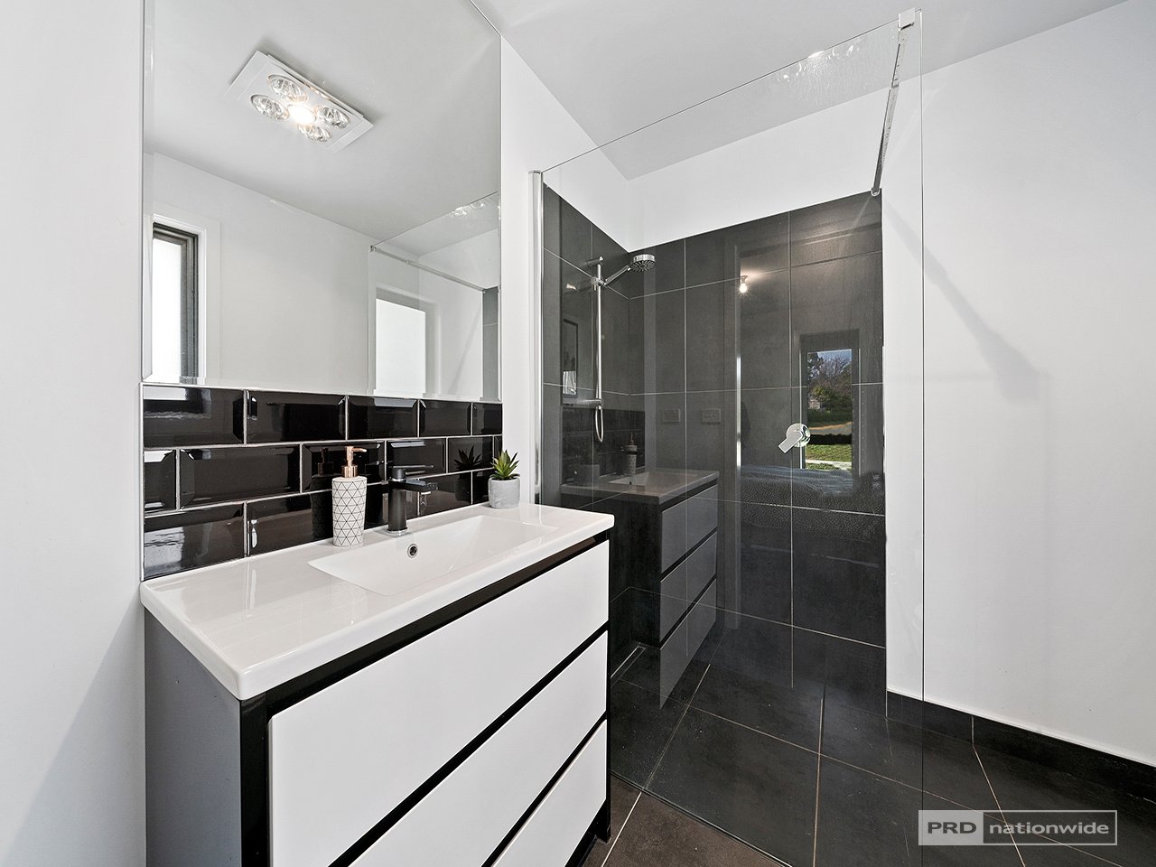 12 Reeve Street CAMPANIA 10