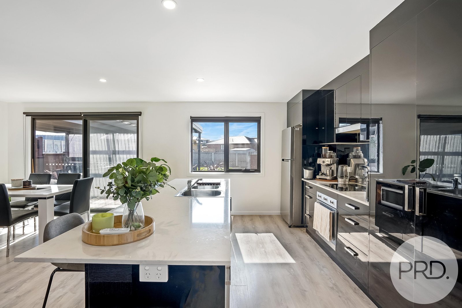 12 Reeve Street CAMPANIA 6