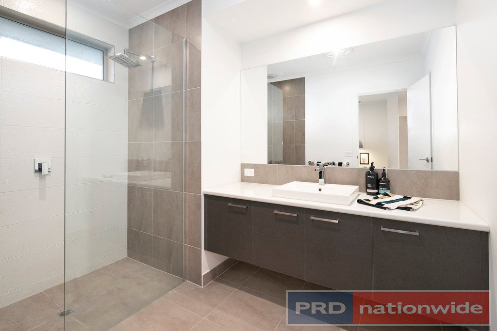 12 Regal Drive ALFREDTON 10