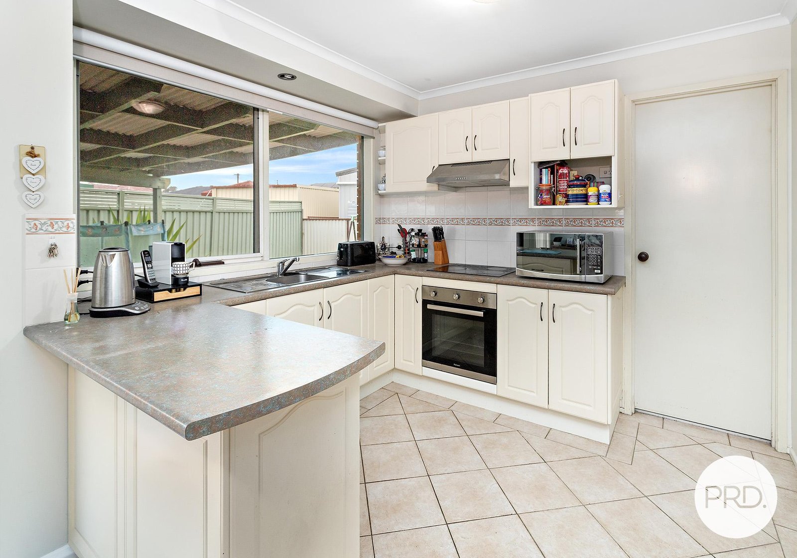 12 Regal Place BROWNSVILLE 3