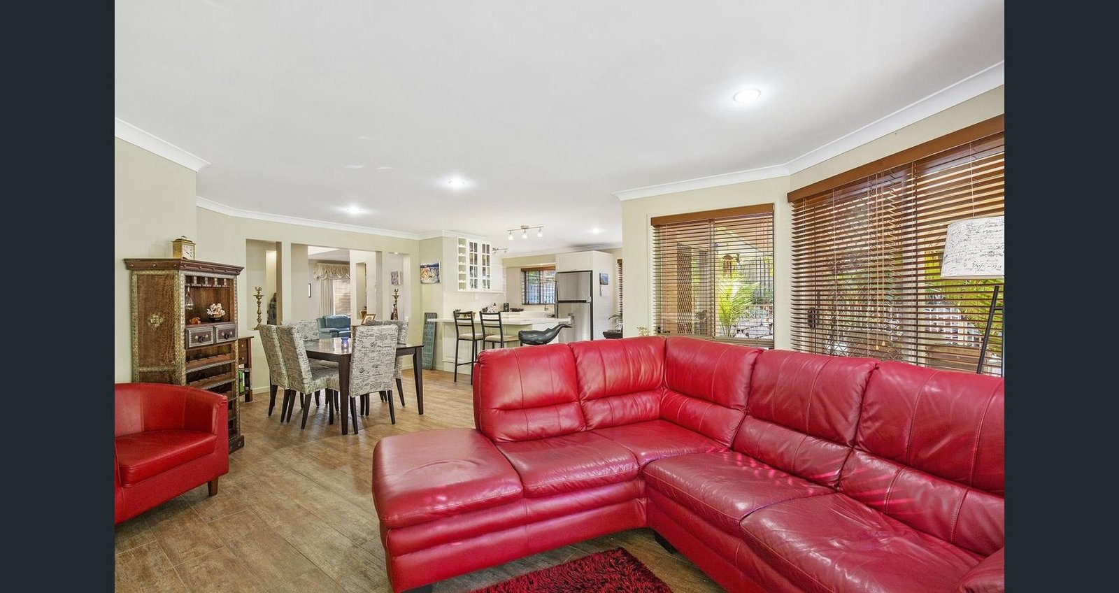 12 Riverwood Drive ASHMORE 4