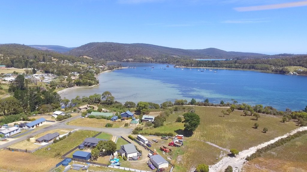 12 Roaring Beach Road NUBEENA 12