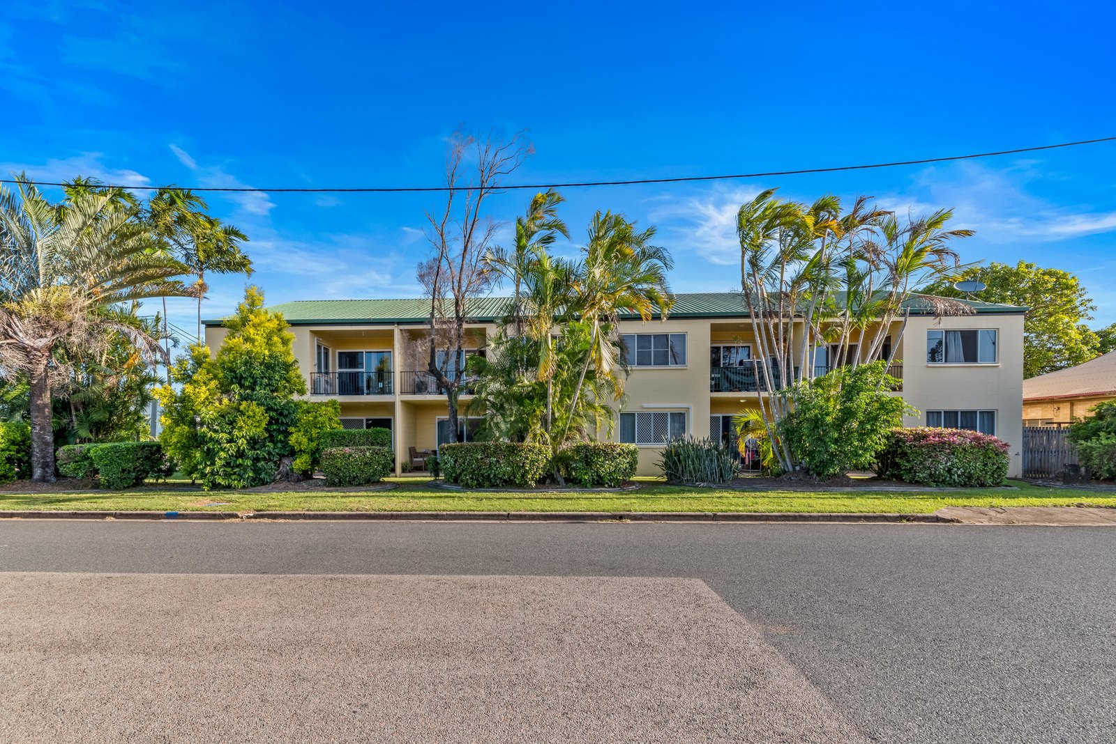 1/2 Robert Street PROSERPINE 7