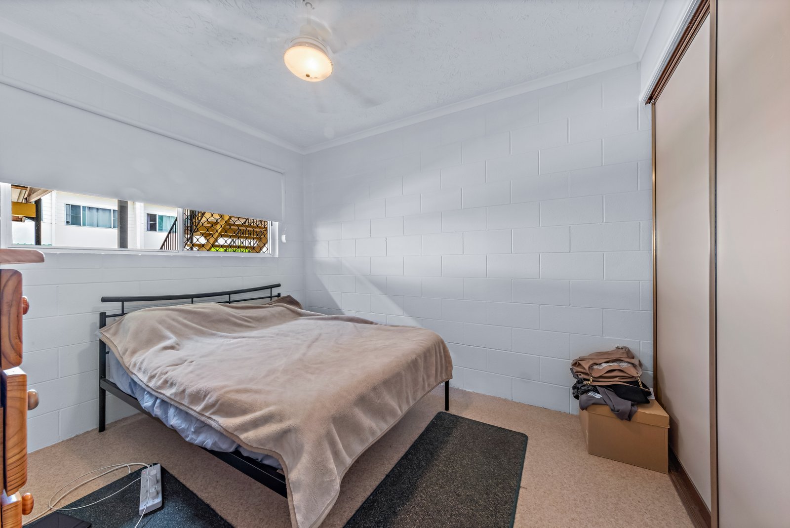 1/2 Robert Street PROSERPINE 8