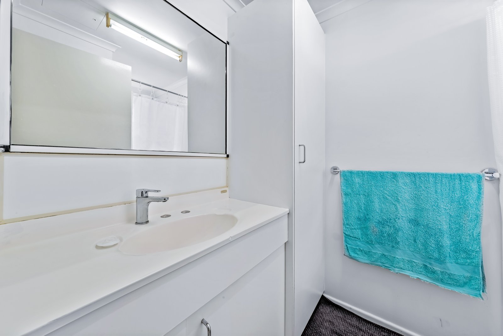 1/2 Robert Street PROSERPINE 11