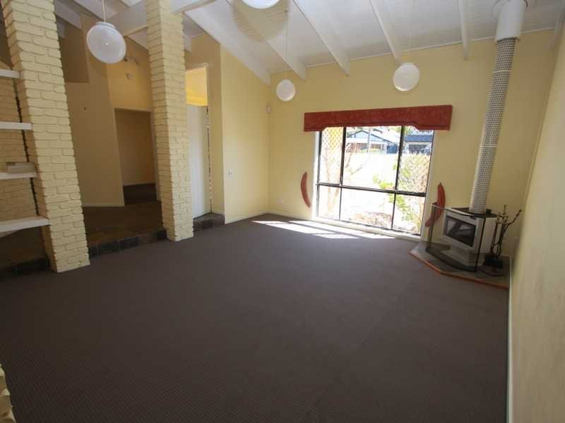 12 Roderick Court BENOWA 6