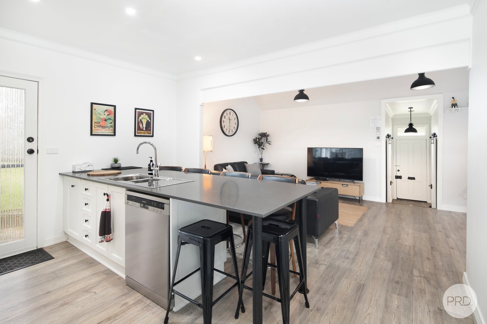 12 Rogers Street CRESWICK 9