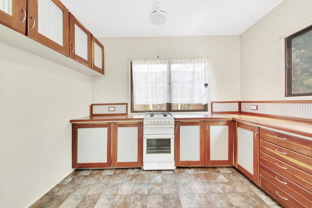 12 Ronpen Close TANNUM SANDS 6