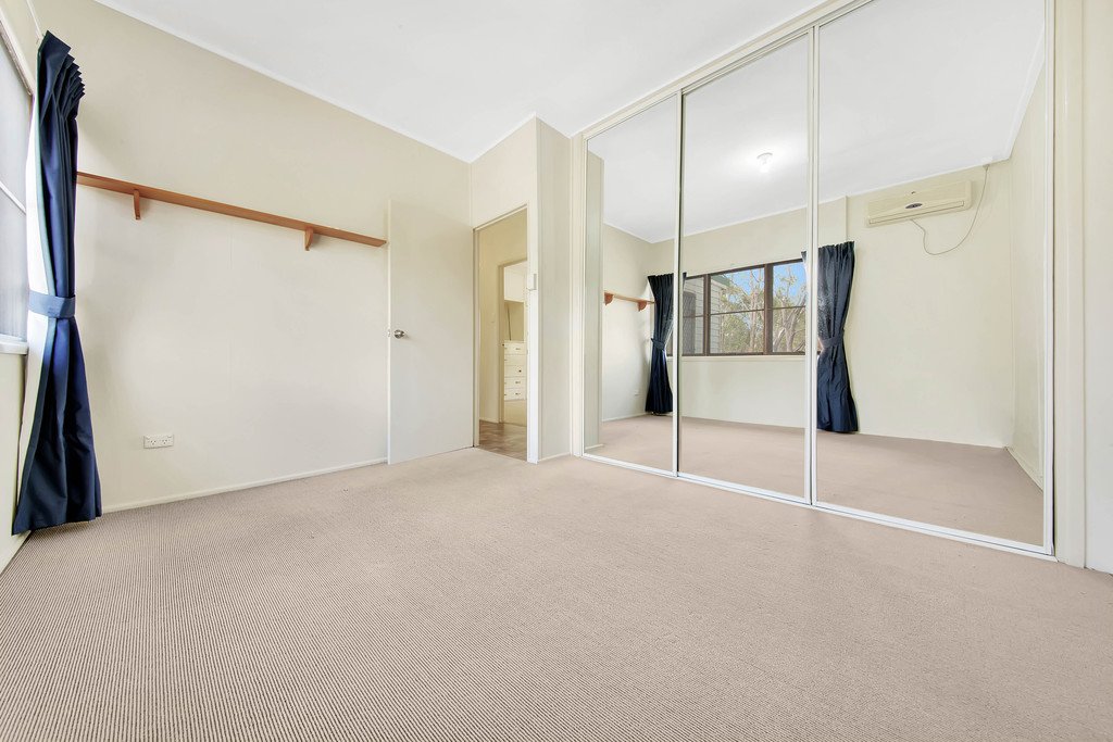 12 Ronpen Close TANNUM SANDS 11