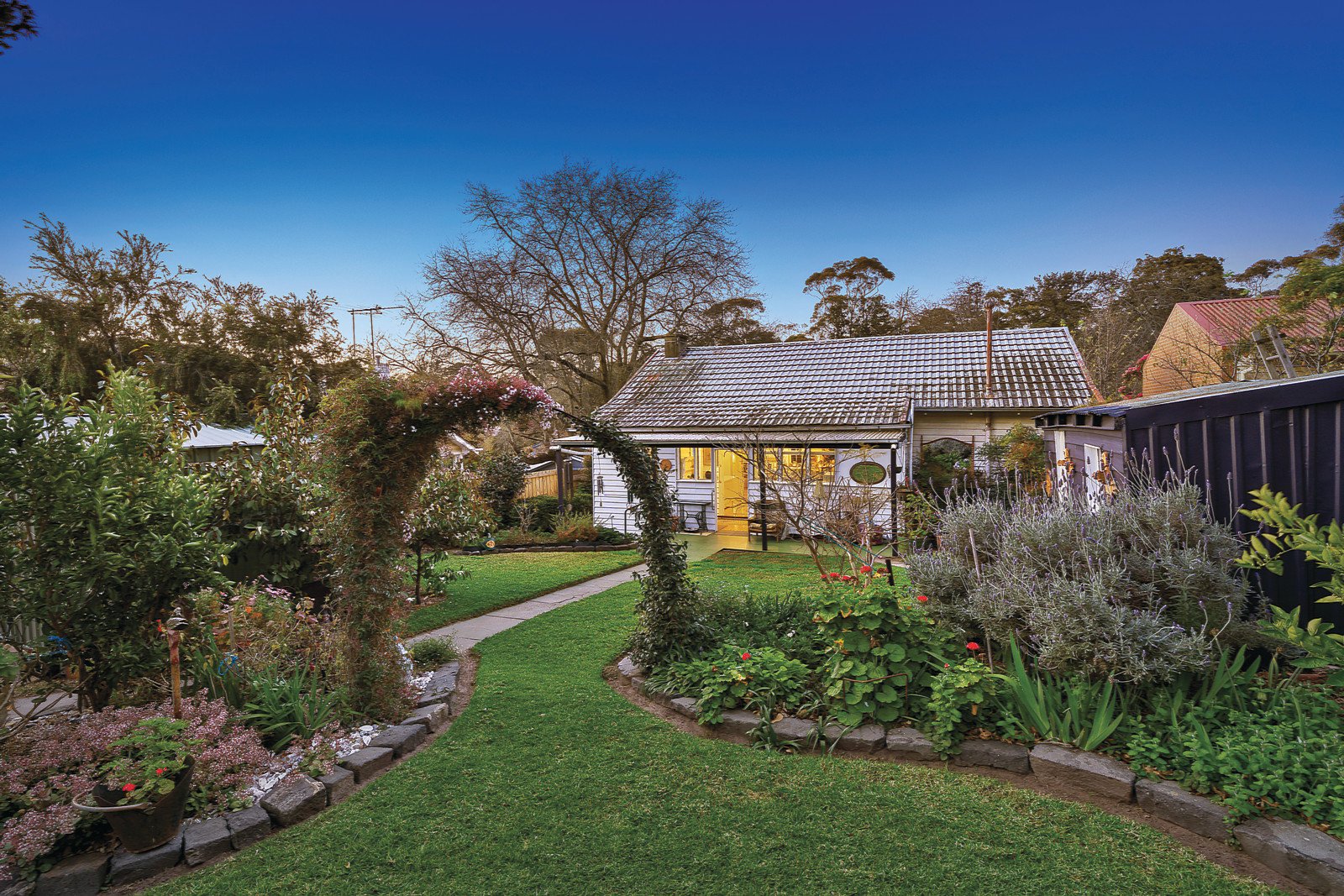 12 Rose Avenue, Surrey Hills, VIC