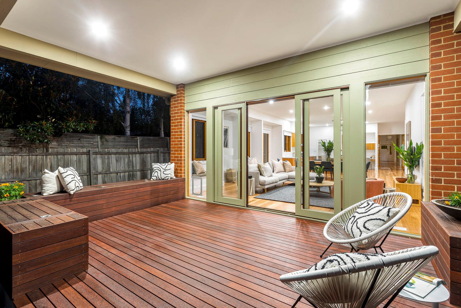 Real Estate and Property in 12 Rose Street, Bentleigh, VIC