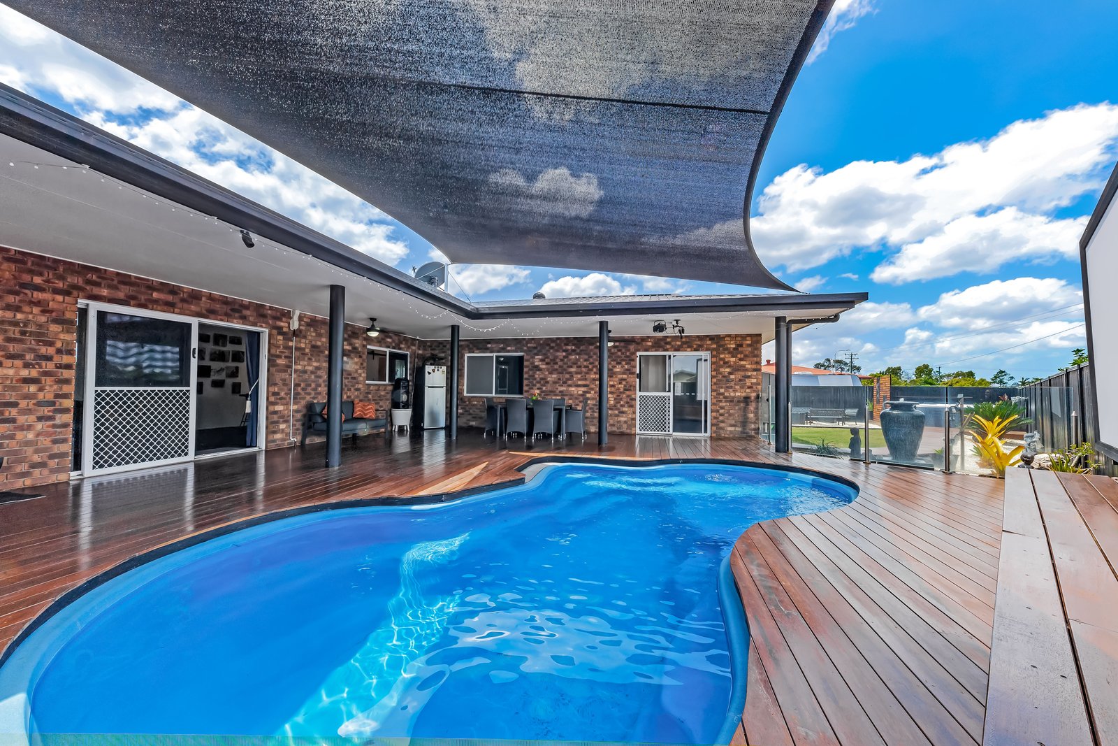 12 Rose Street PROSERPINE 1