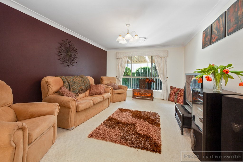 12 Rosebrook Row EAST MAITLAND 4
