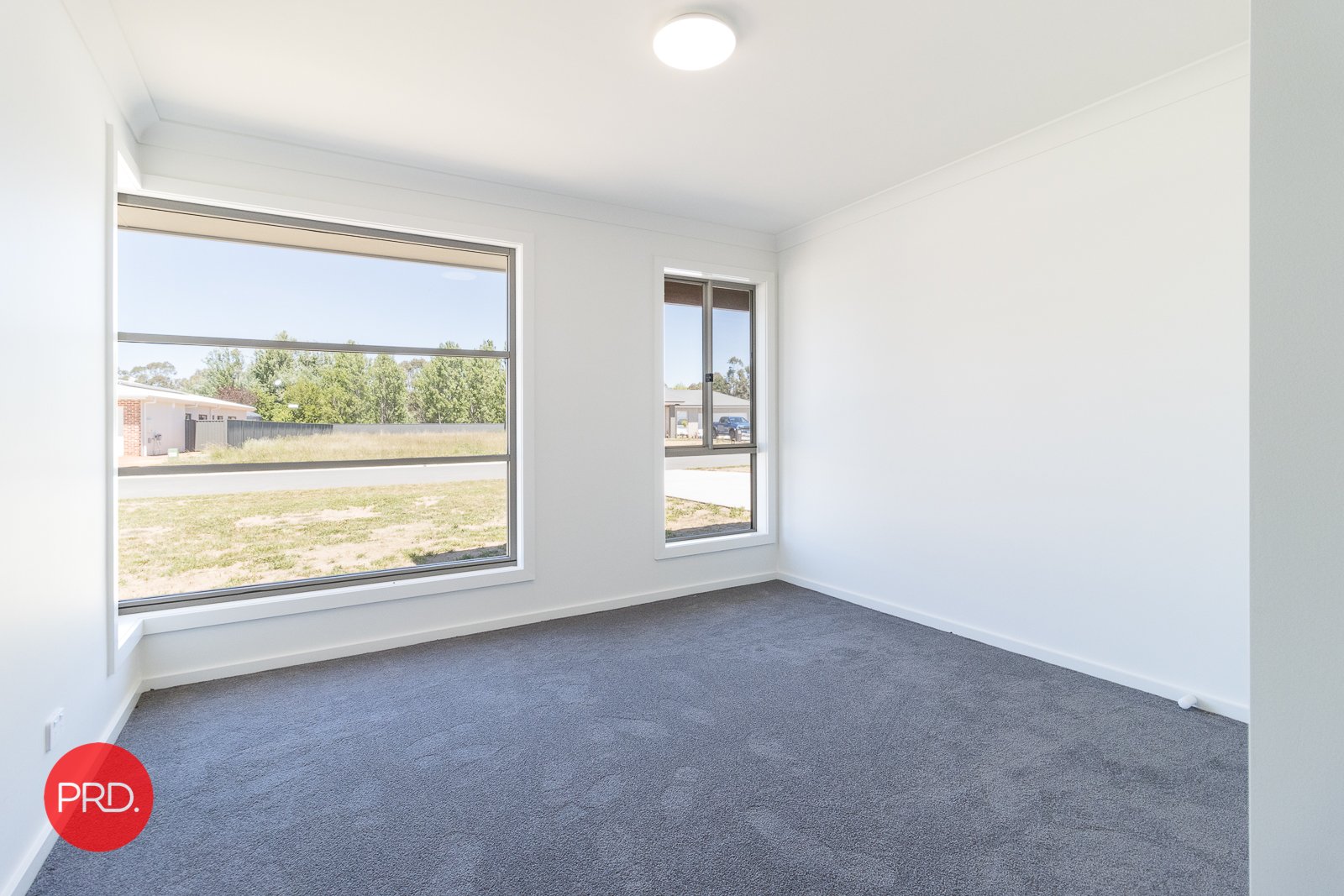 12 Rosella Place BUNGENDORE 12