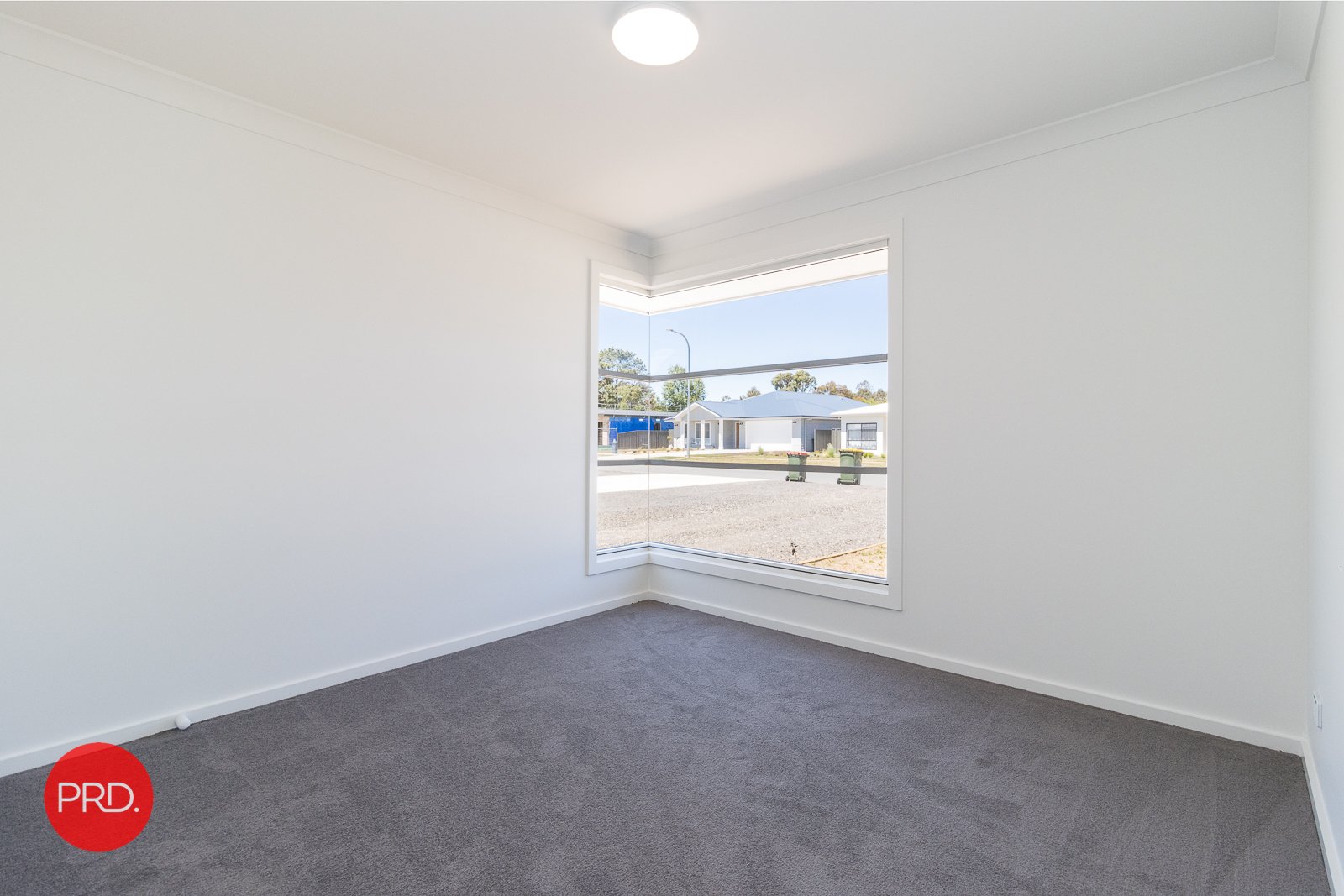 12 Rosella Place BUNGENDORE 13