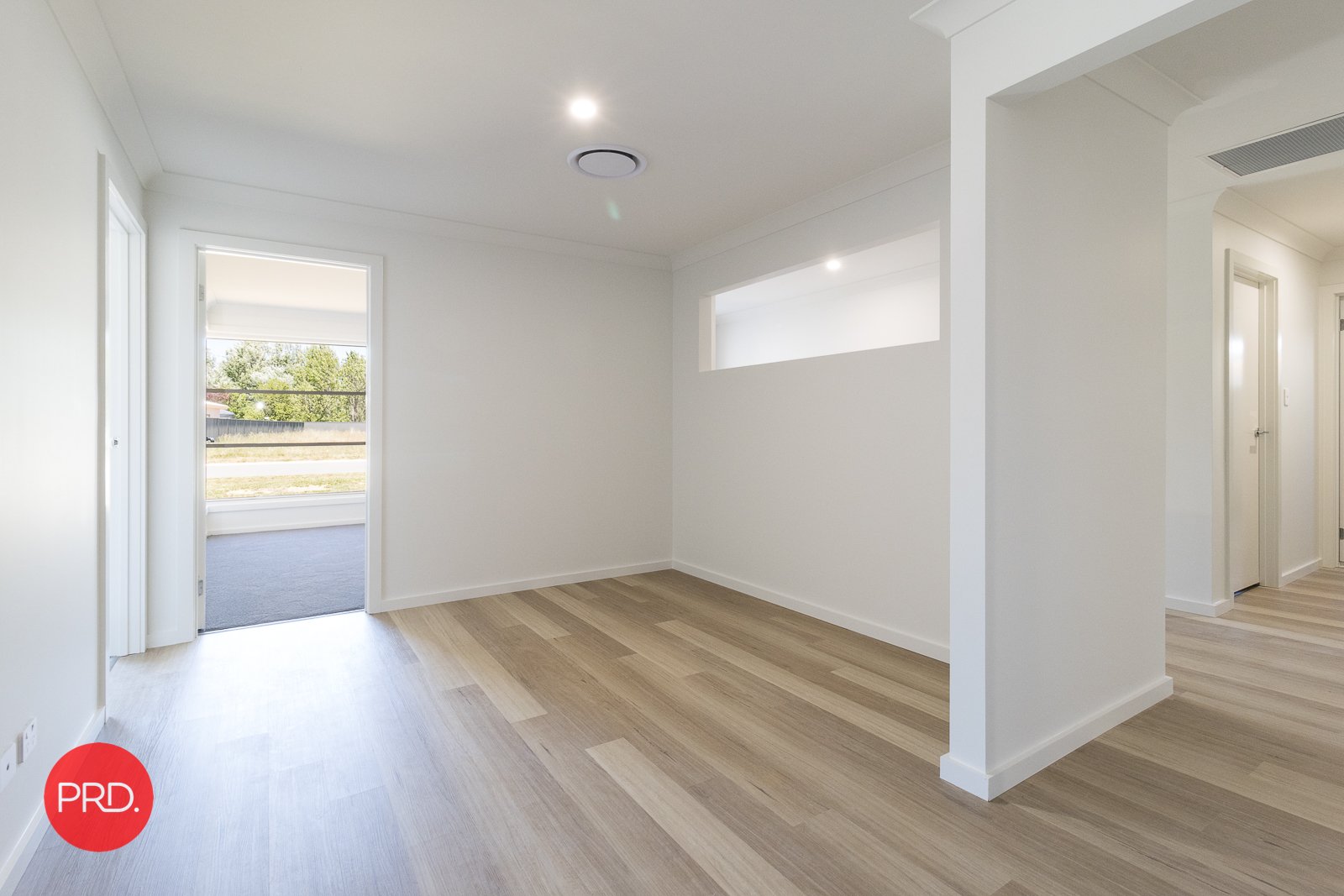 12 Rosella Place BUNGENDORE 15