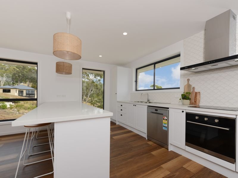 12 Rushwood Court LENAH VALLEY 3