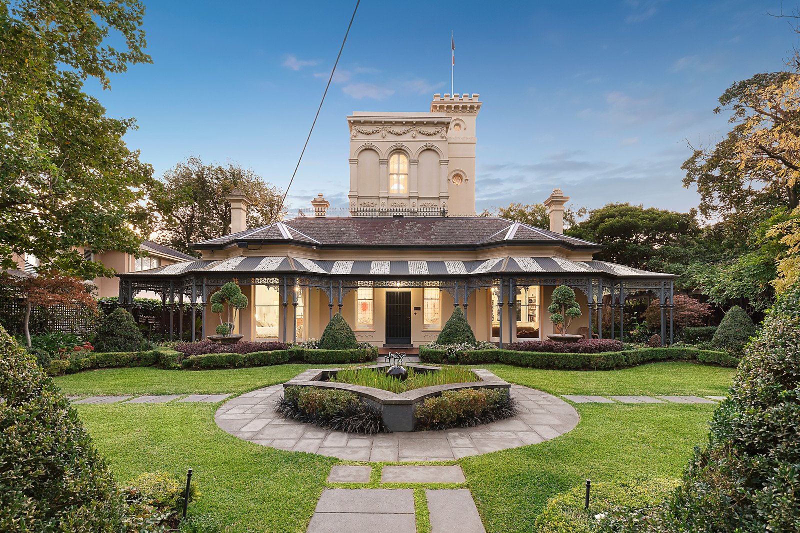 12 Russell Street, Camberwell, VIC
