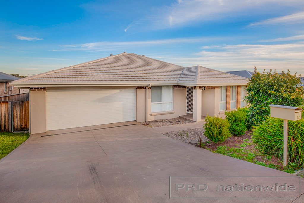 12 Russell Street GILLIESTON HEIGHTS 1