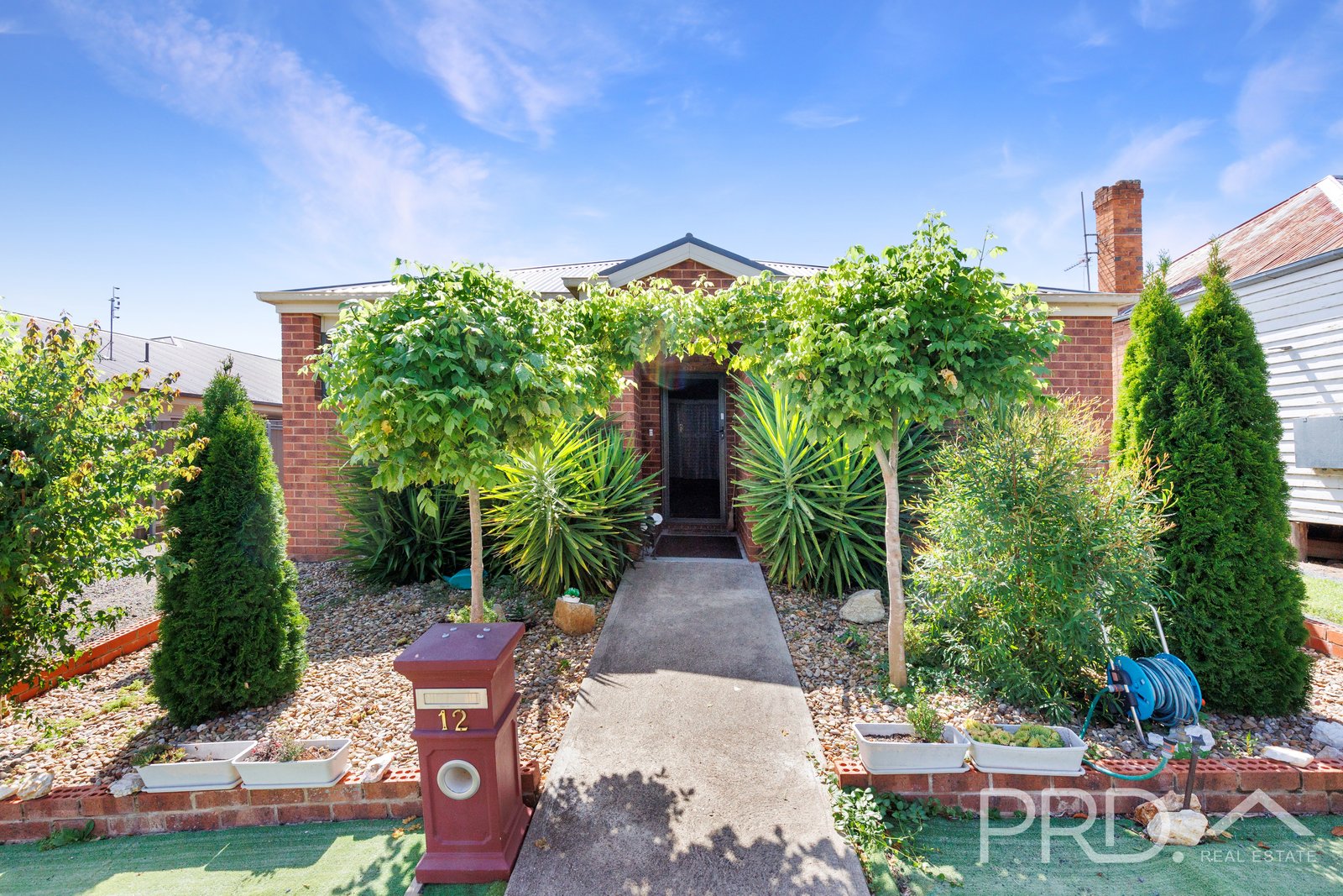 12 Russell Street TUMUT 2