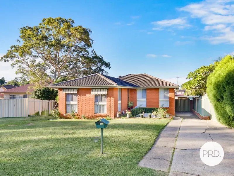 12 Salamaua Pl  GLENFIELD 1