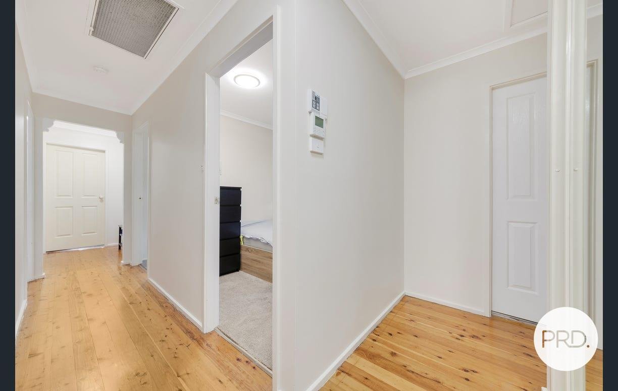 12 Salamaua Pl  GLENFIELD 12